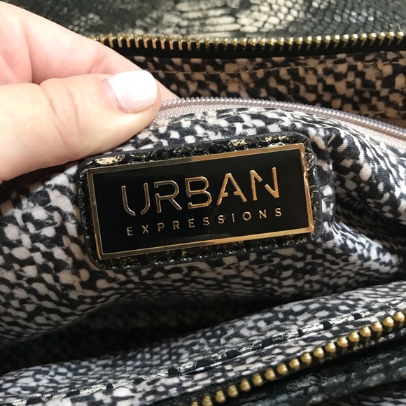 Urban Expressions python metallic shoulder bag - Picture 2 of 5